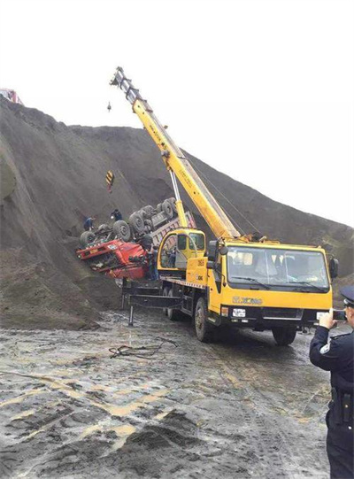 麦盖提上犹道路救援